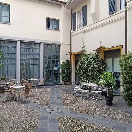 Carducci 4*