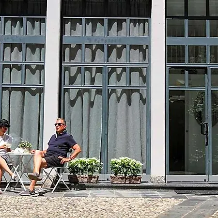 Carducci Bed & Breakfast Como