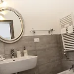 Carducci Nocleg ze śniadaniem 4*