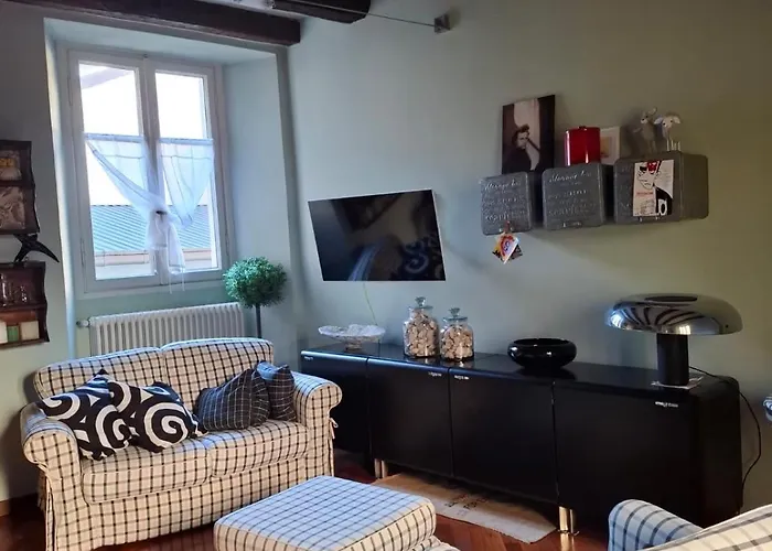 فندق مبيت وإفطار Carducci