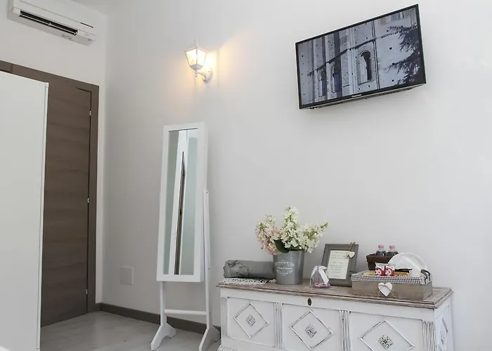 Carducci فندق مبيت وإفطار 4*