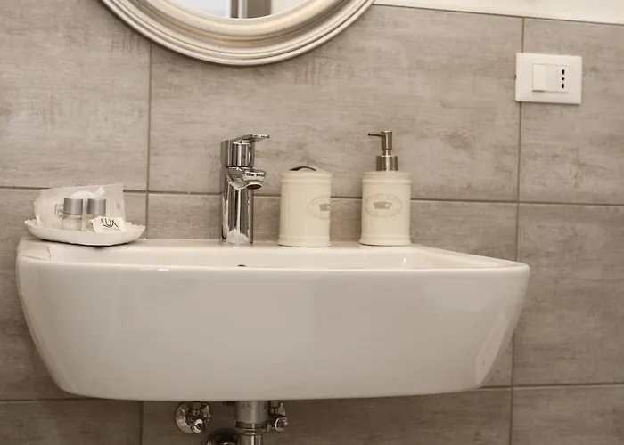 فندق مبيت وإفطار Carducci 4*