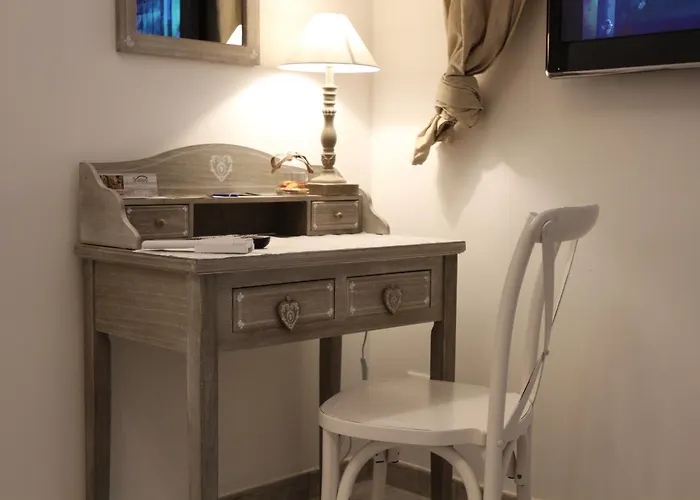 Carducci Bed & Breakfast 4*