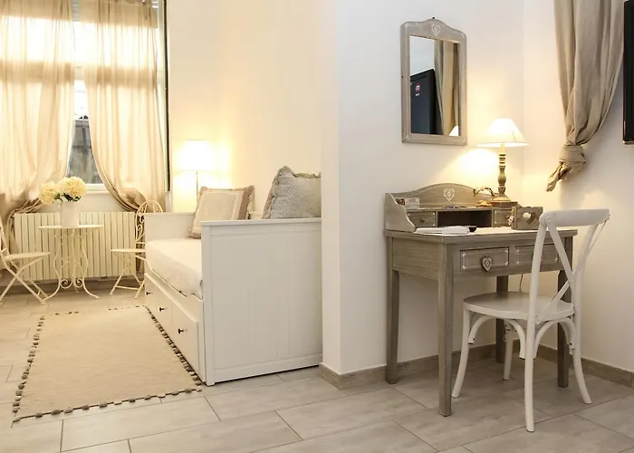 فندق مبيت وإفطار Carducci كومو