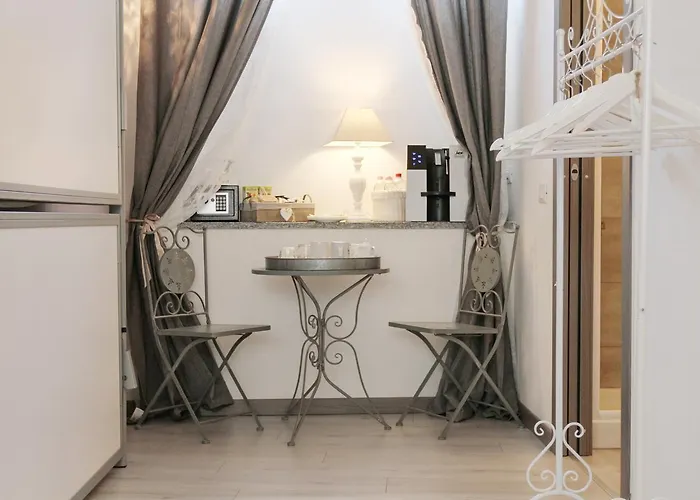 فندق مبيت وإفطار Carducci 4*